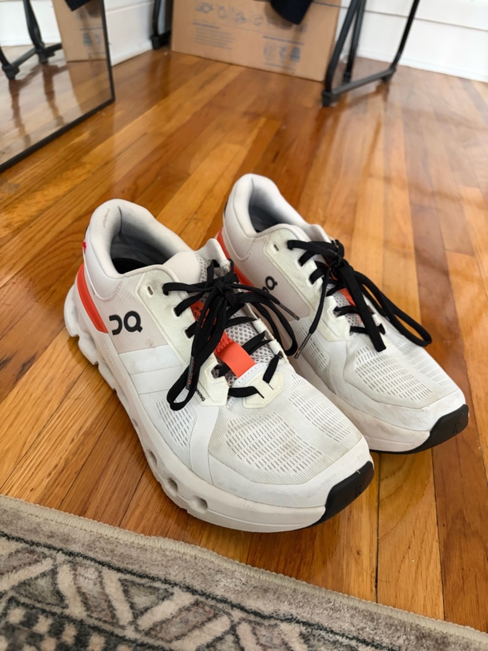 On Running Cloudrunner 2 Size 8.5 Sneakers in White